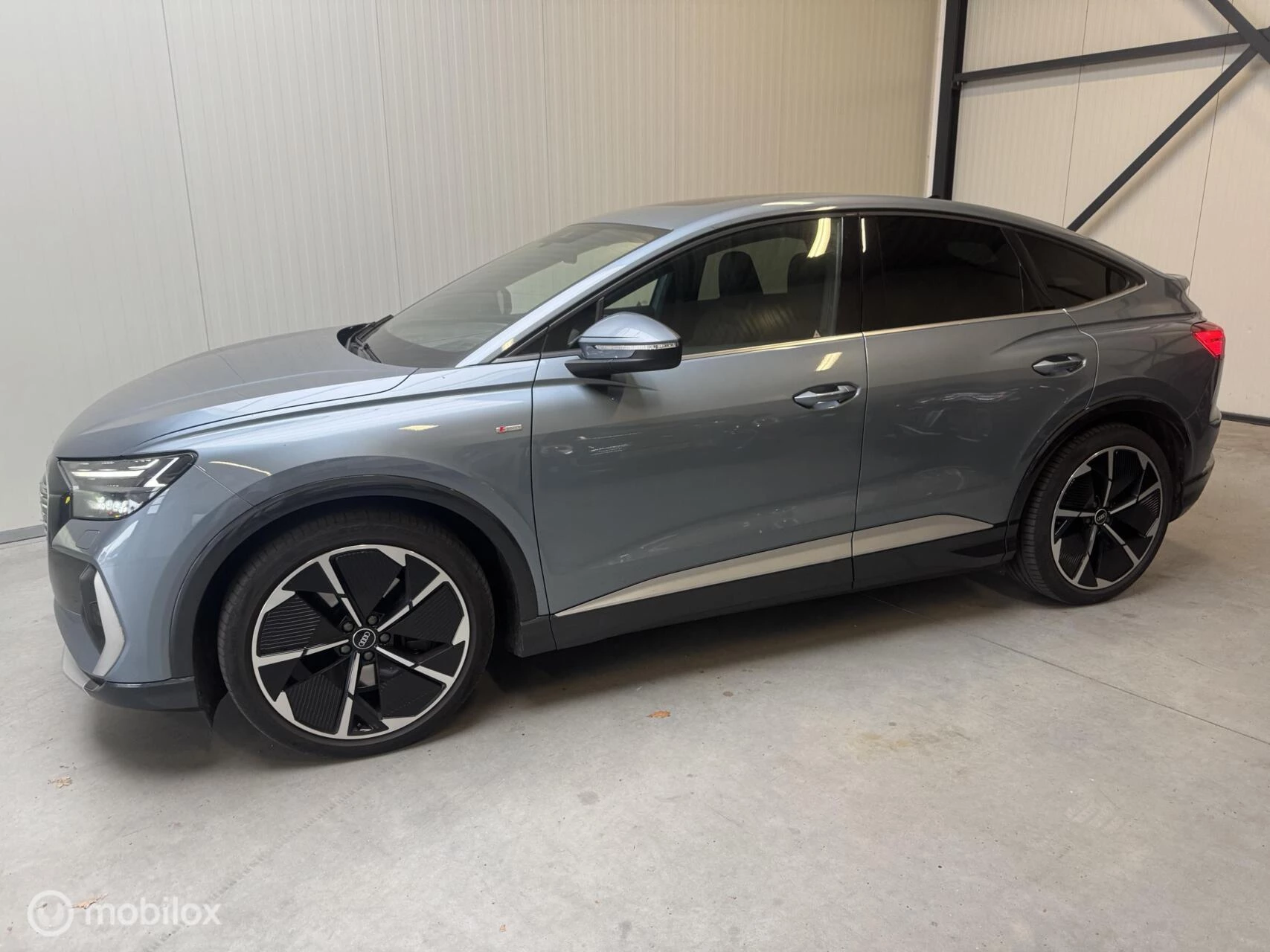 Hoofdafbeelding Audi Q4 Sportback e-tron