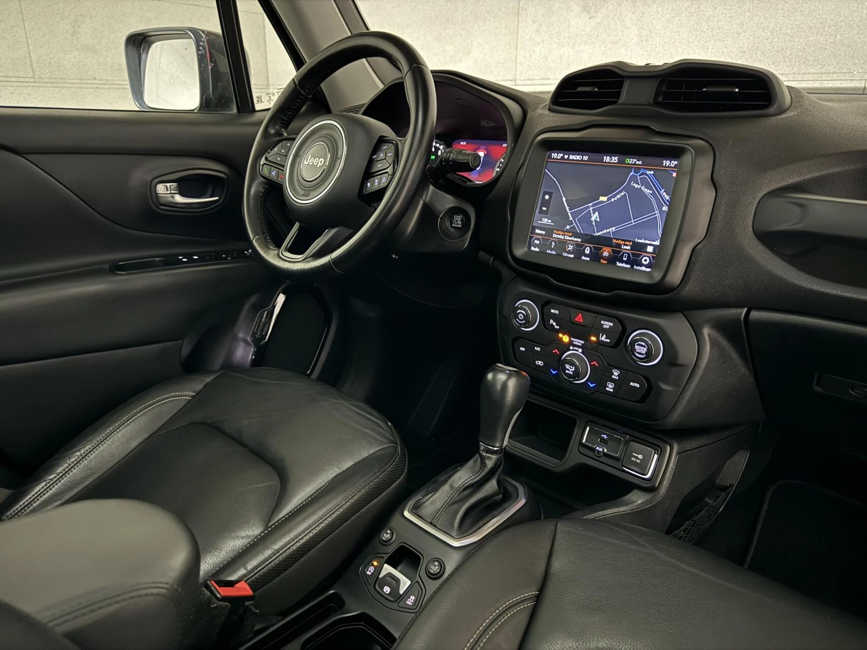 Hoofdafbeelding Jeep Renegade