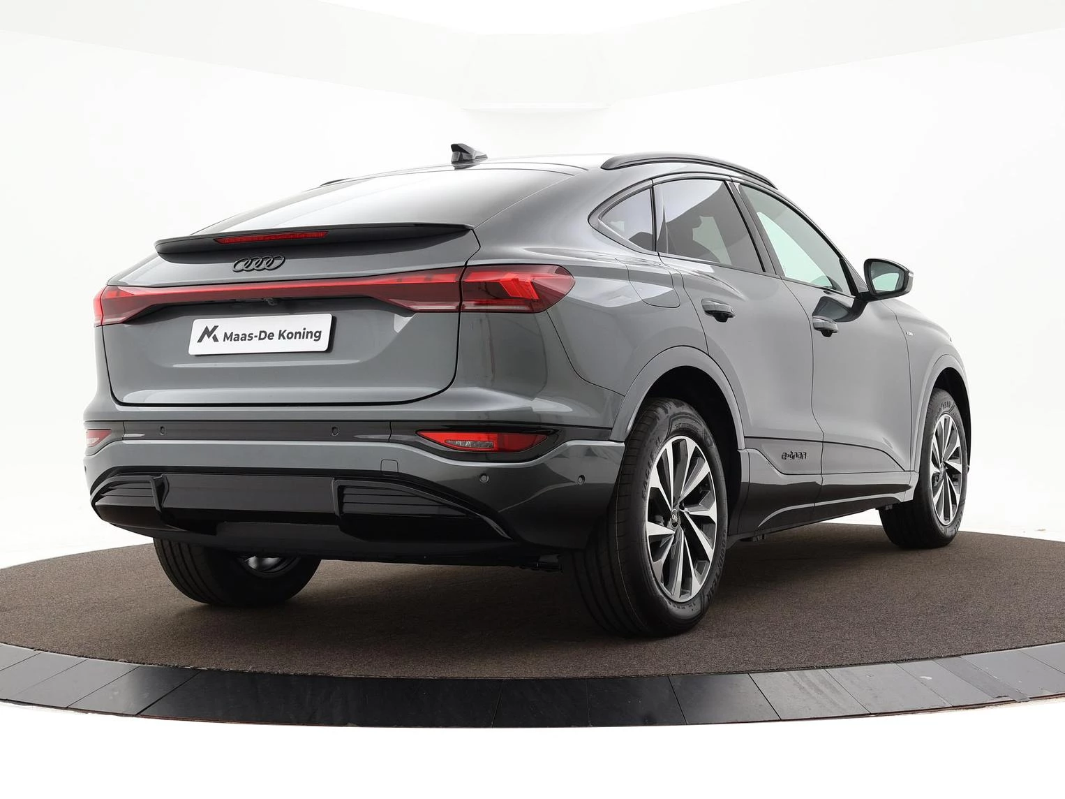 Hoofdafbeelding Audi Q6 e-tron