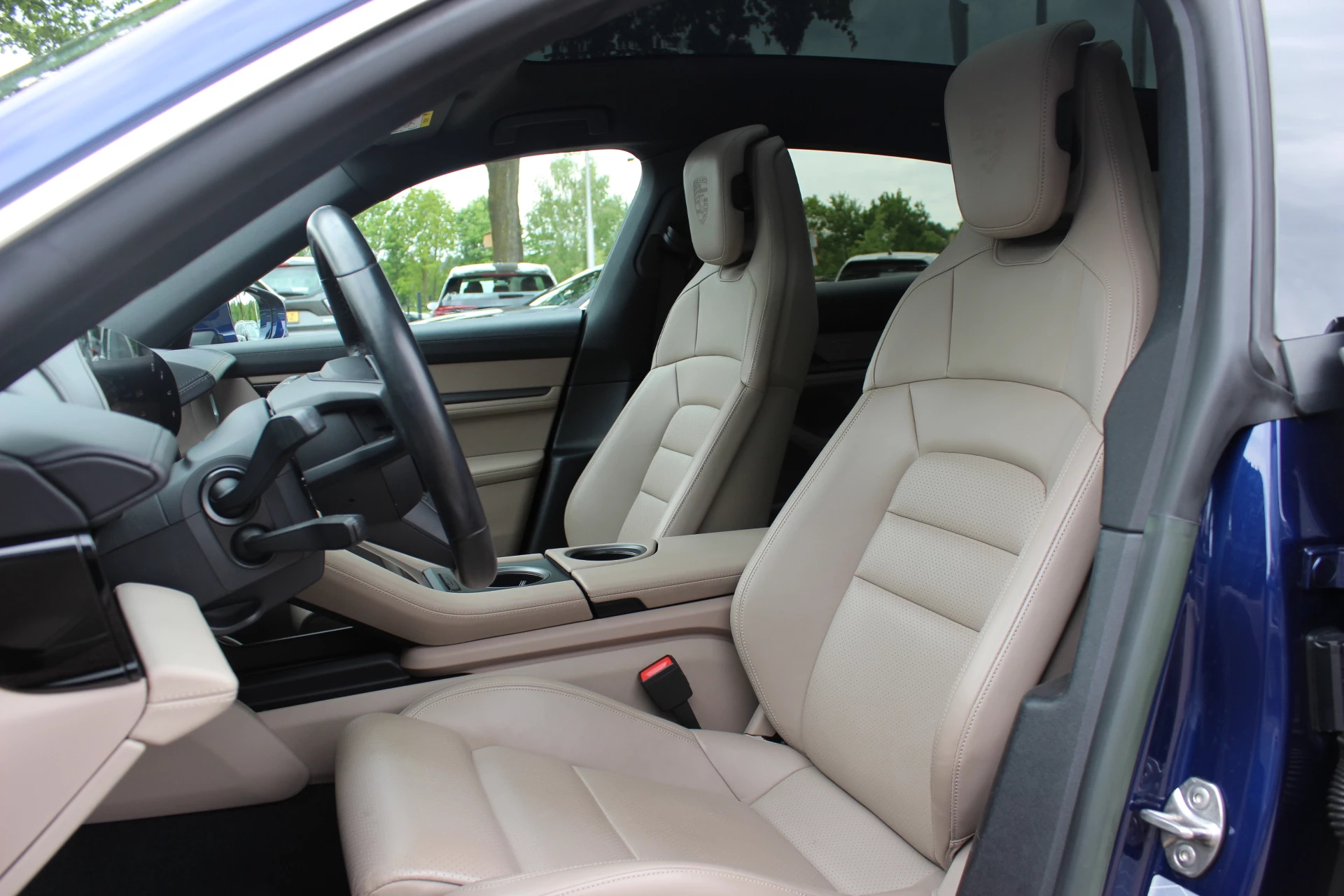 Hoofdafbeelding Porsche Taycan