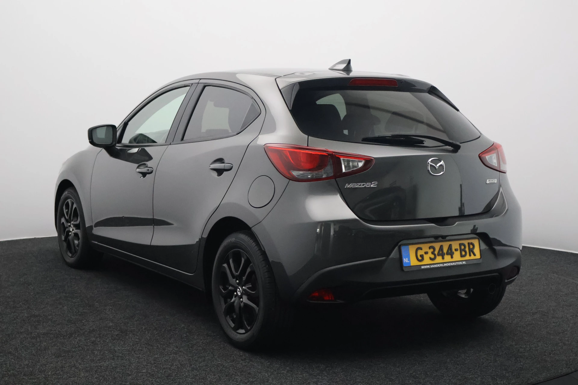 Hoofdafbeelding Mazda 2