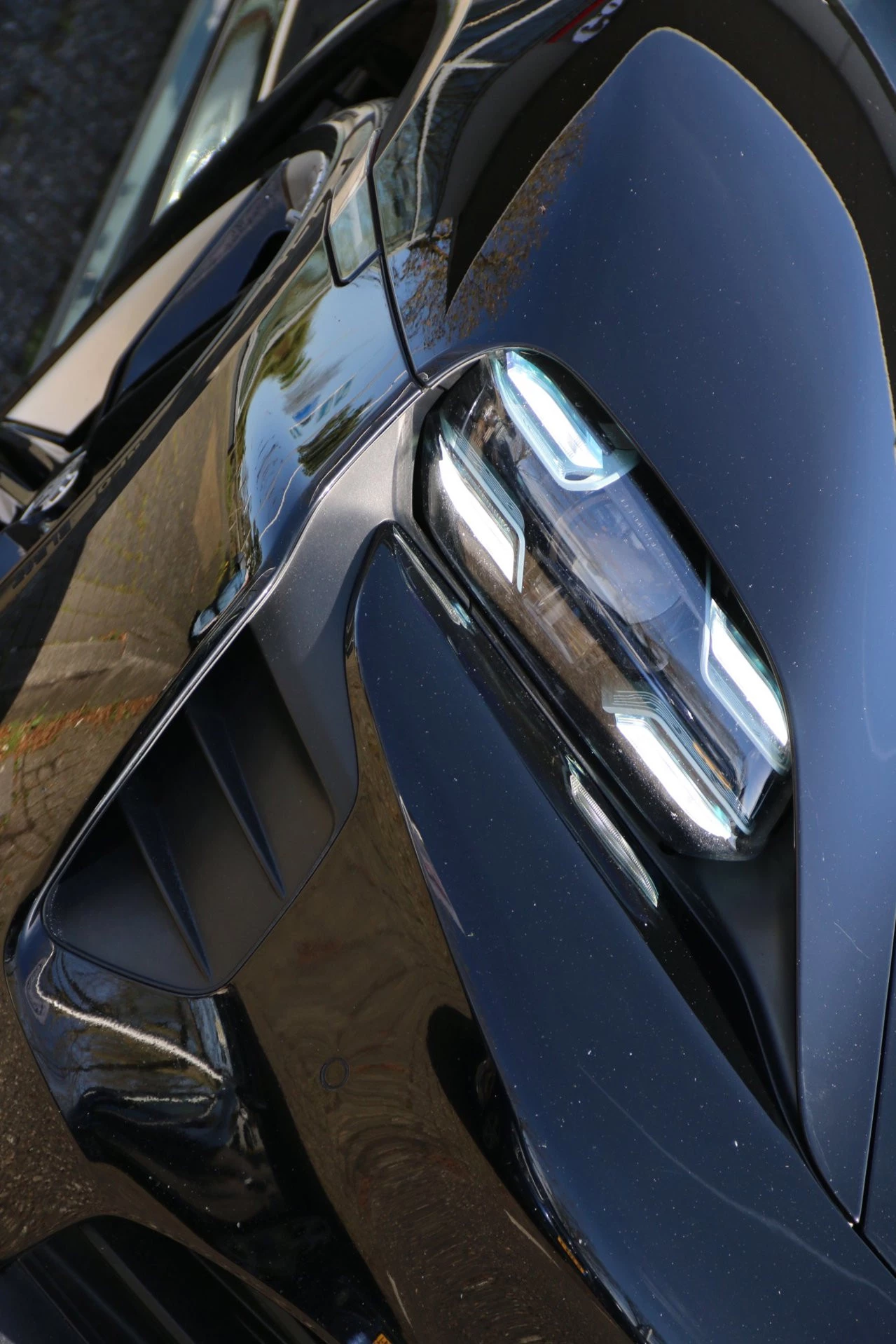 Hoofdafbeelding Porsche Taycan