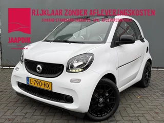 smart Fortwo BWJ 2020 EQ Essential 82 PK 18 kWh AUTOMAAT / NAVI / AIRCO / CRUISE / STOELVERW. / PANORAMADAK / BLUETOOTH / LEDER / LMV