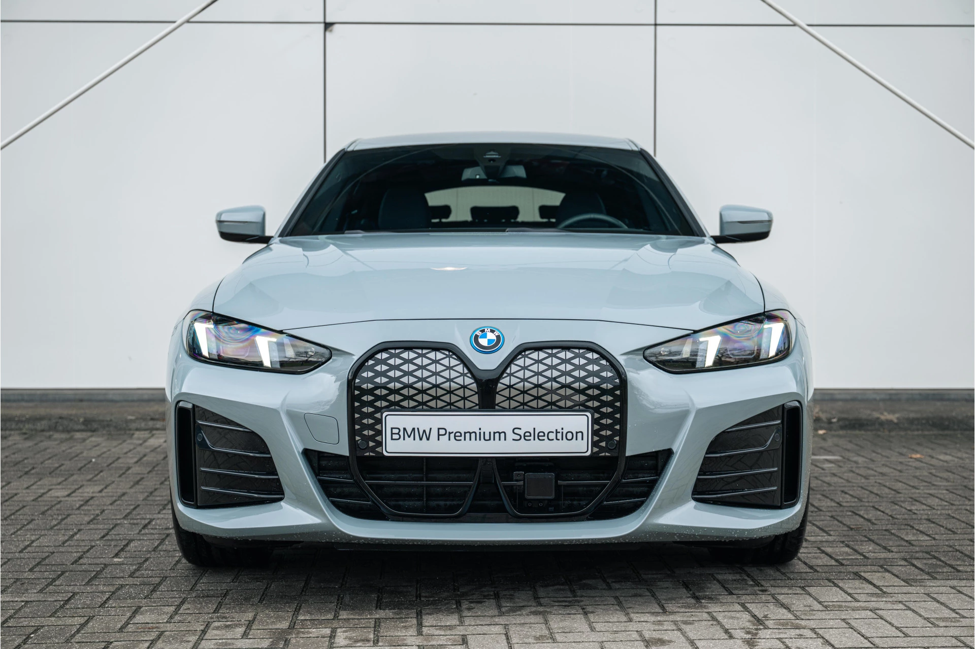 Hoofdafbeelding BMW i4