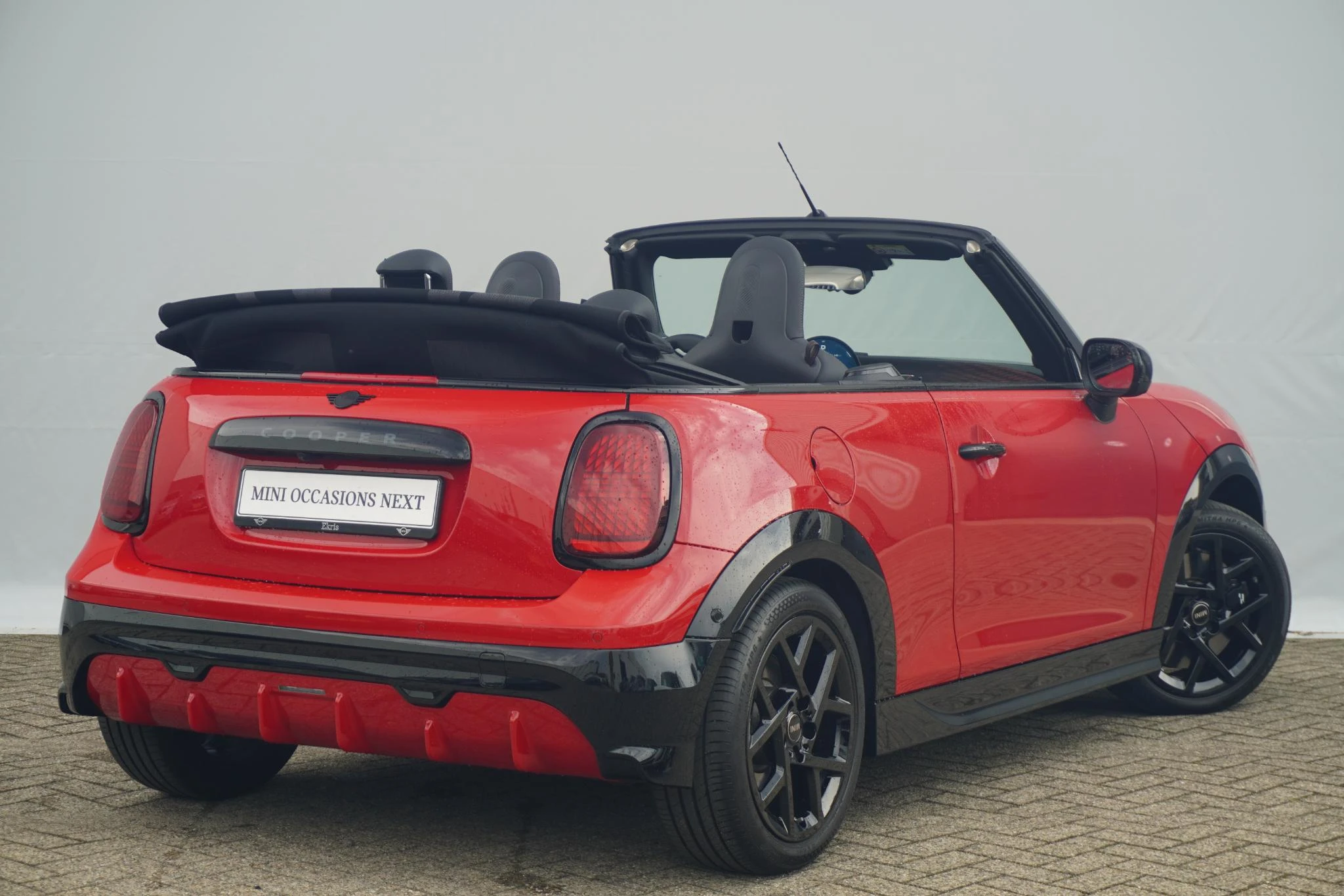 MINI Cooper Cabrio