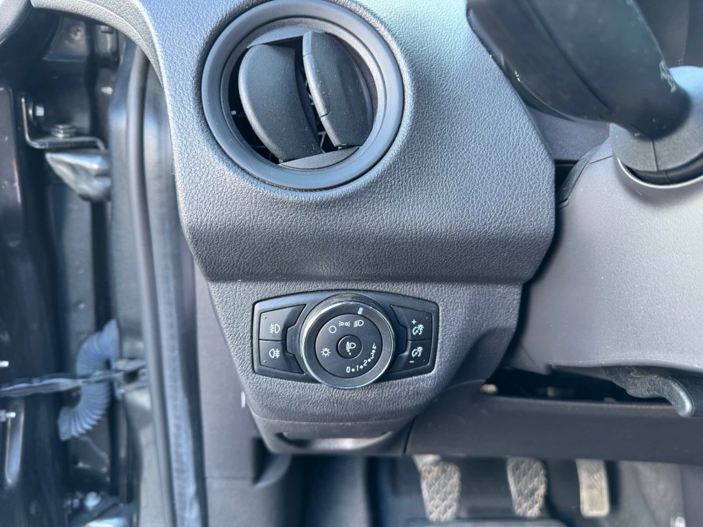 Hoofdafbeelding Ford Transit Courier