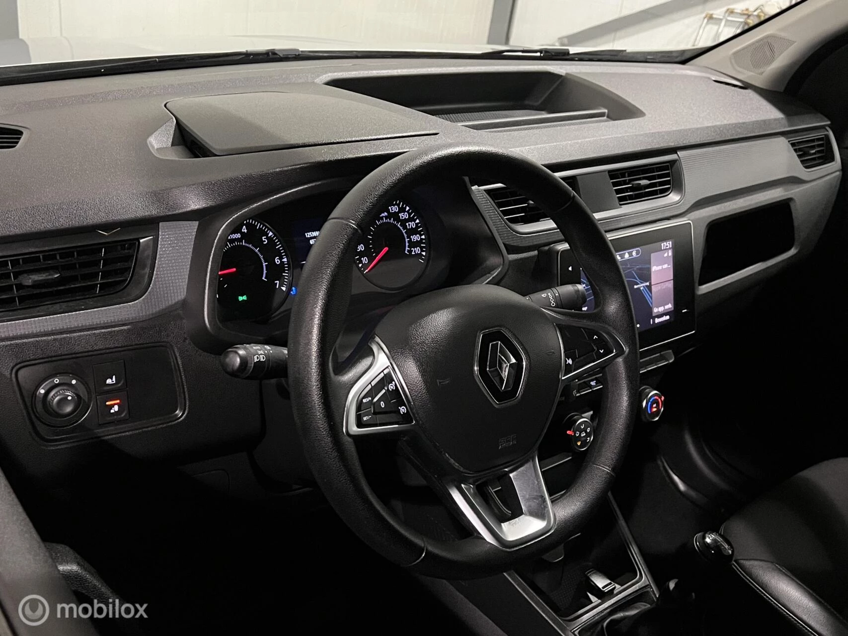 Hoofdafbeelding Renault Express