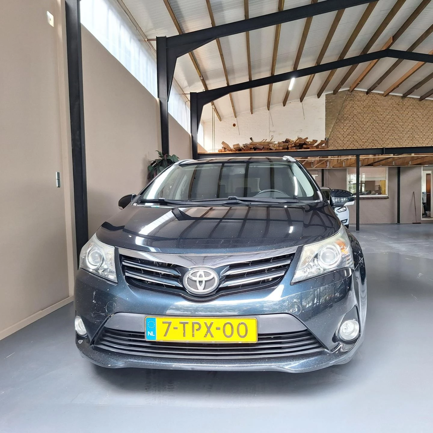 Hoofdafbeelding Toyota Avensis