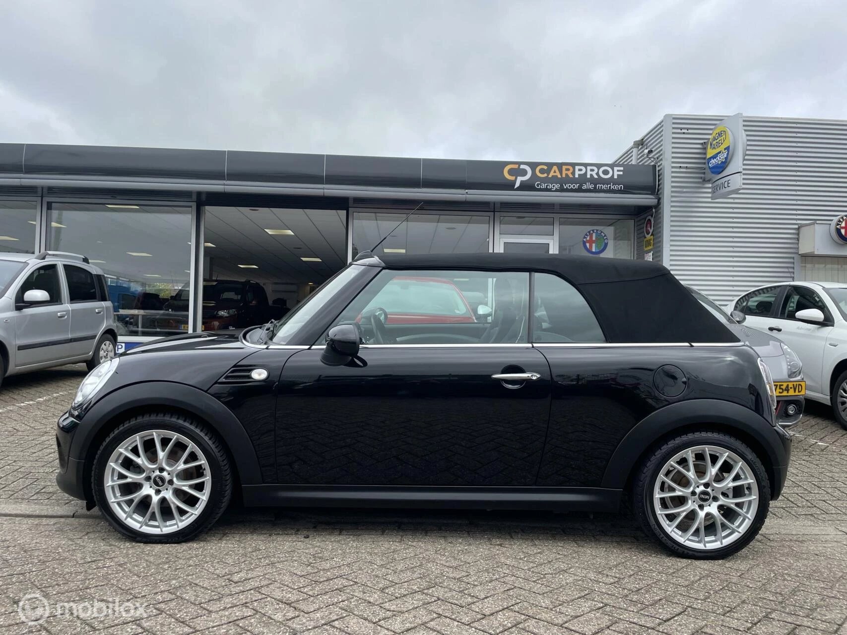 Hoofdafbeelding MINI Cooper Cabrio