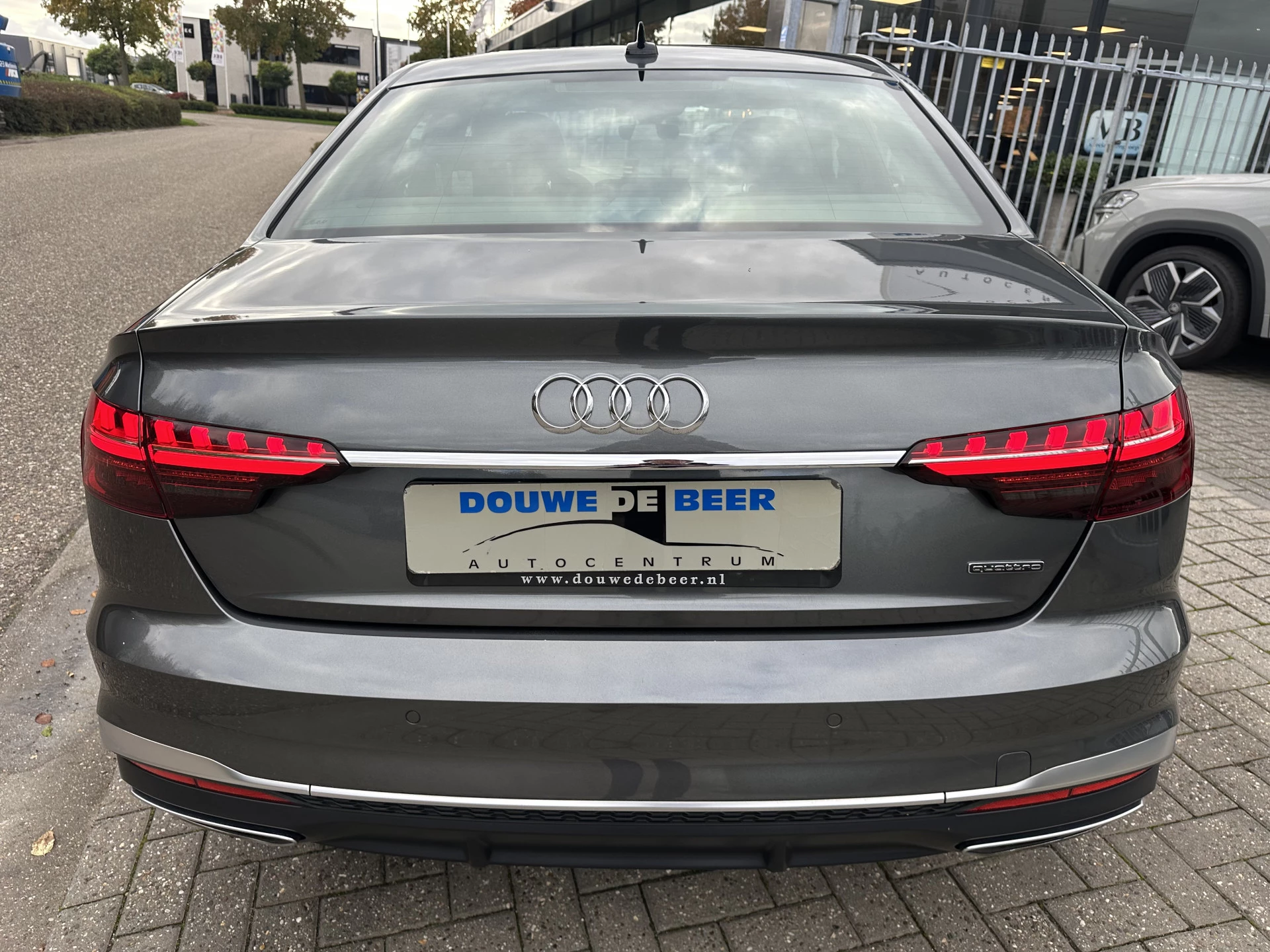 Hoofdafbeelding Audi A4