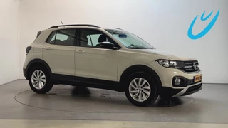 Volkswagen T-Cross 1.0 TSI Life Parkeersensoren Adaptive Cruise Stoelverwarming App Connect DAB+
