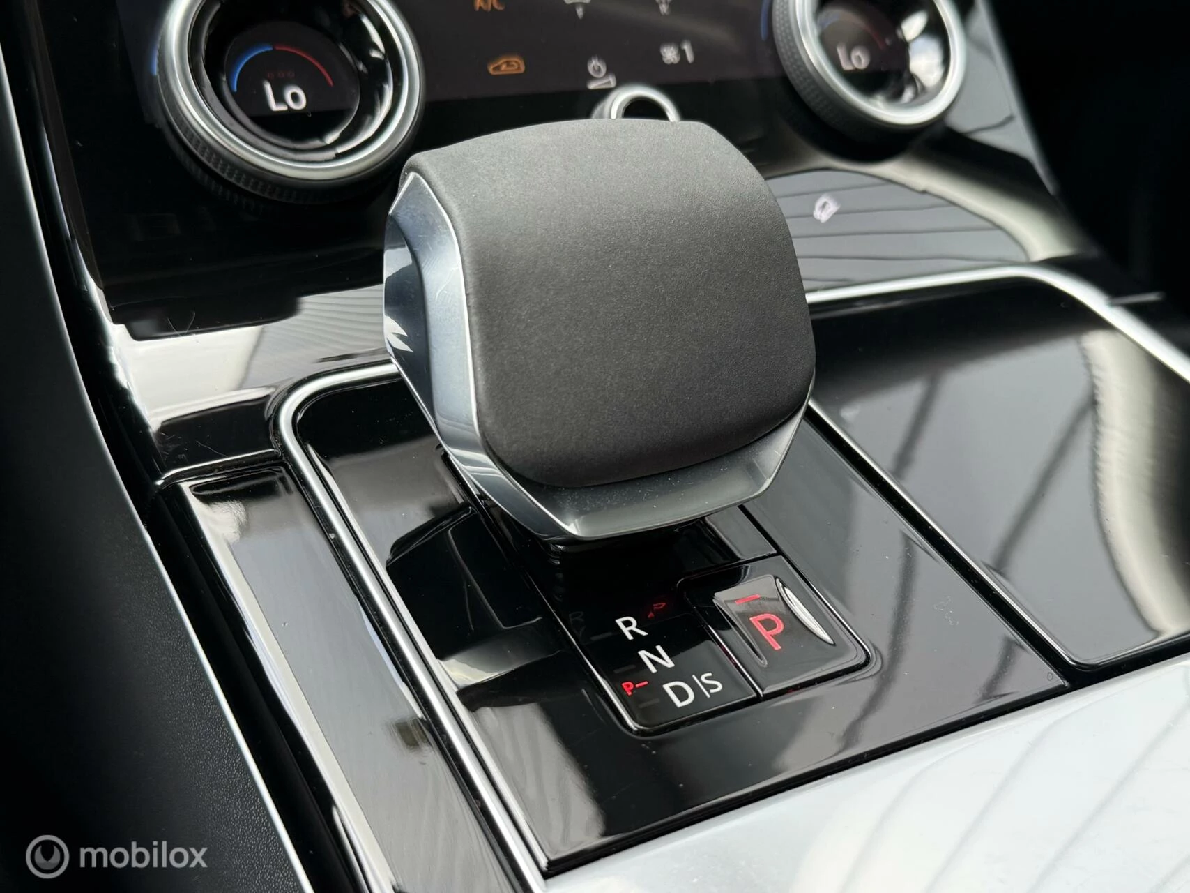 Hoofdafbeelding Land Rover Range Rover Velar