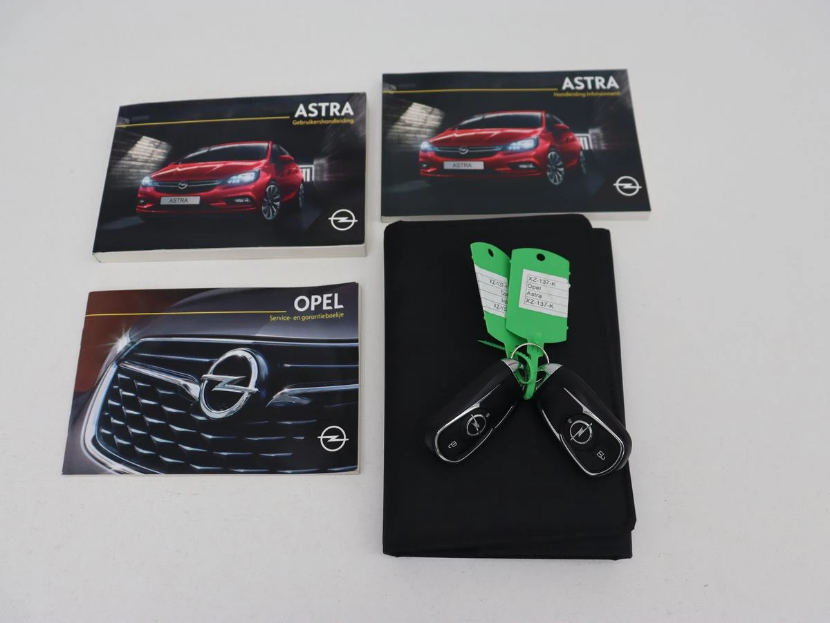 Hoofdafbeelding Opel Astra
