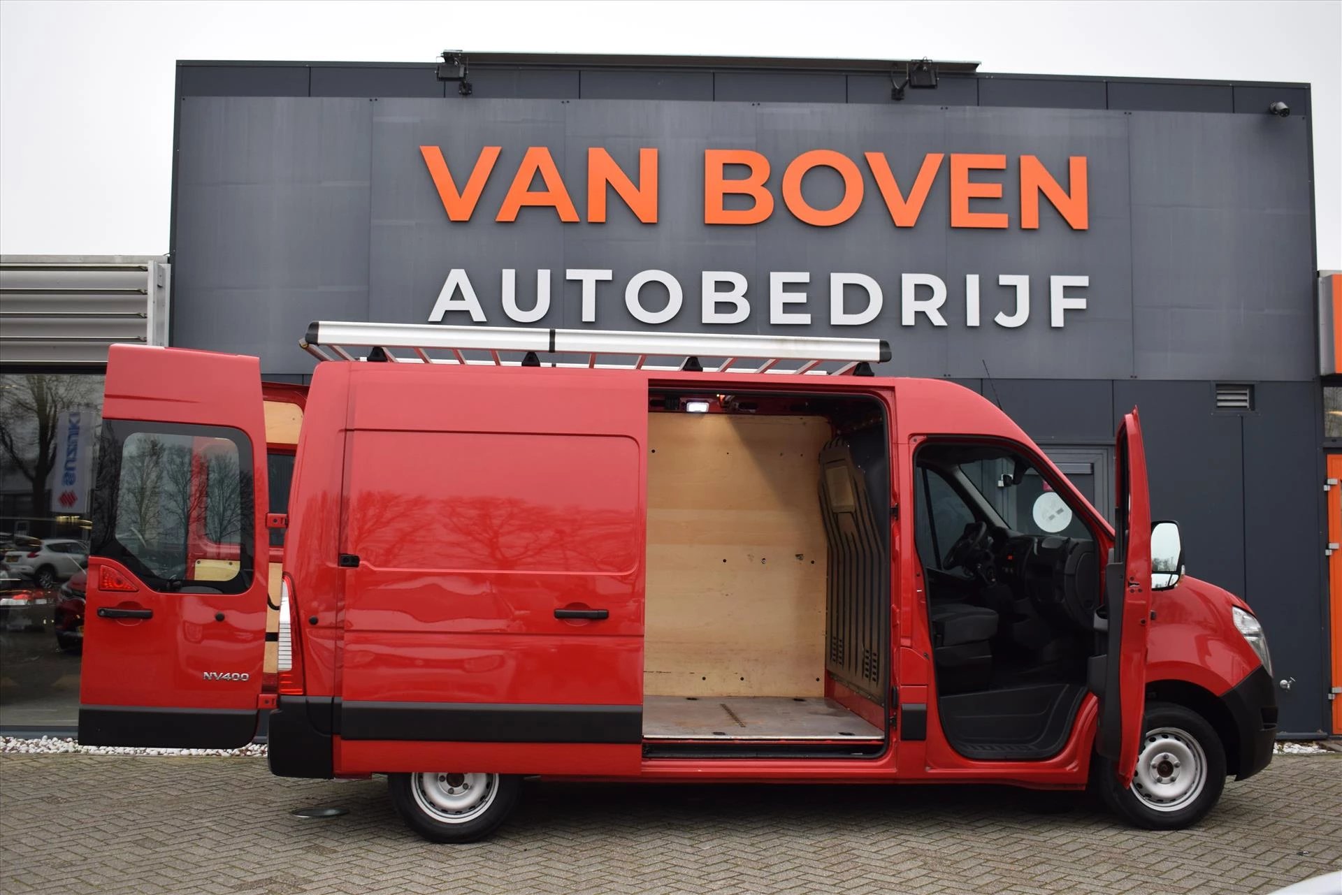 Hoofdafbeelding Nissan NV400