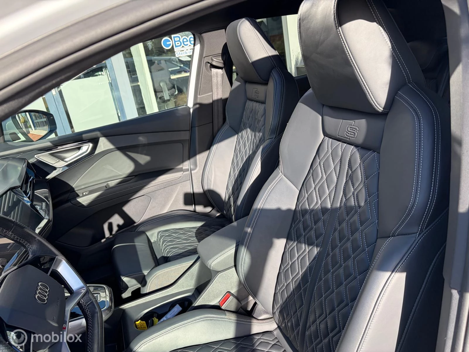 Hoofdafbeelding Audi Q4 e-tron