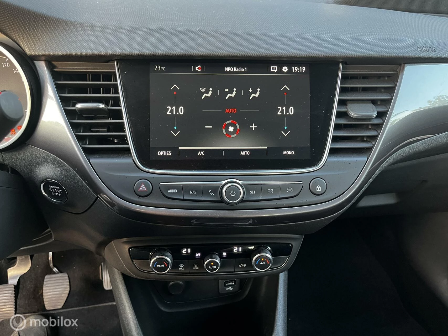 Hoofdafbeelding Opel Crossland X