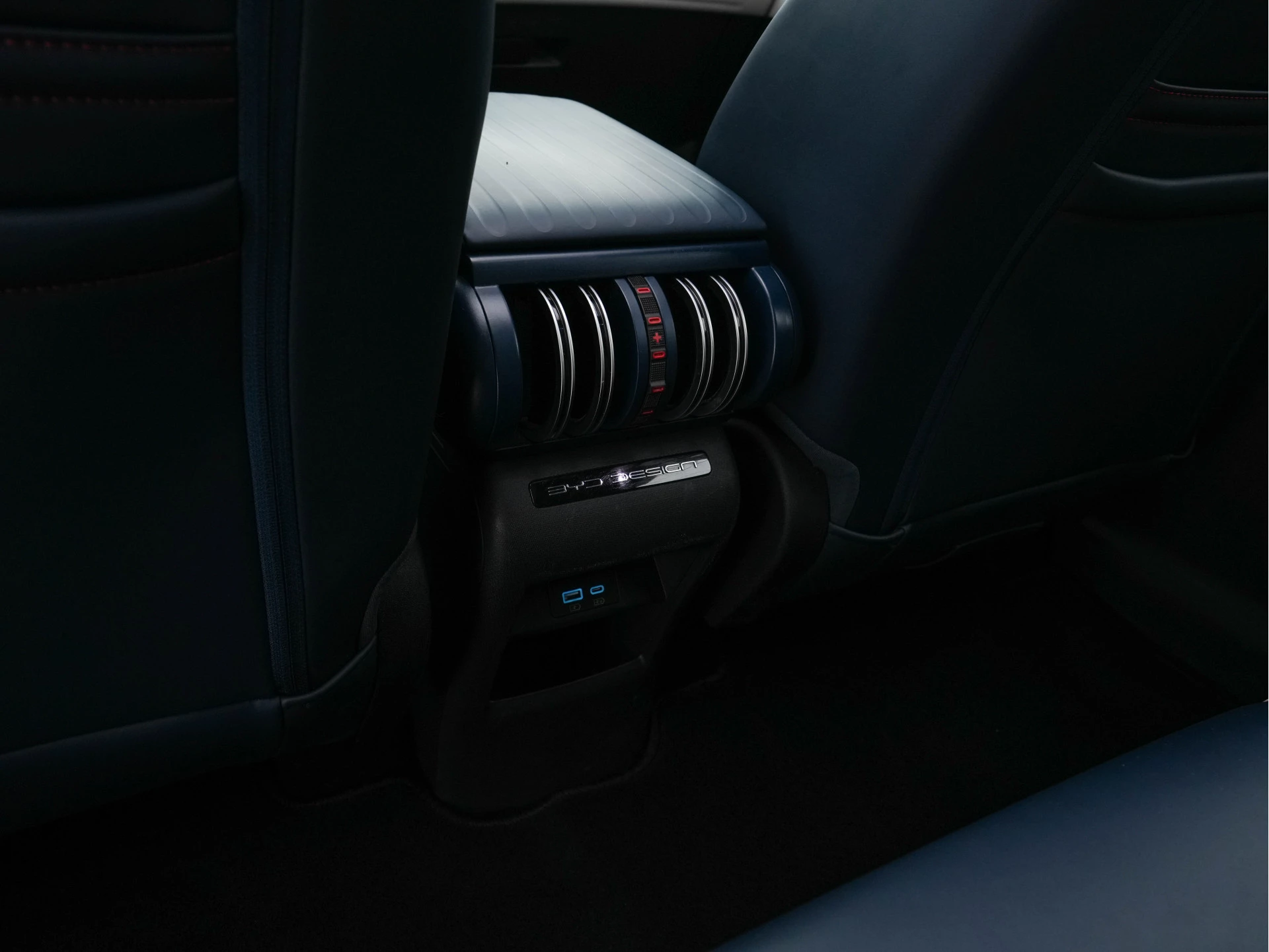 Hoofdafbeelding BYD ATTO 3