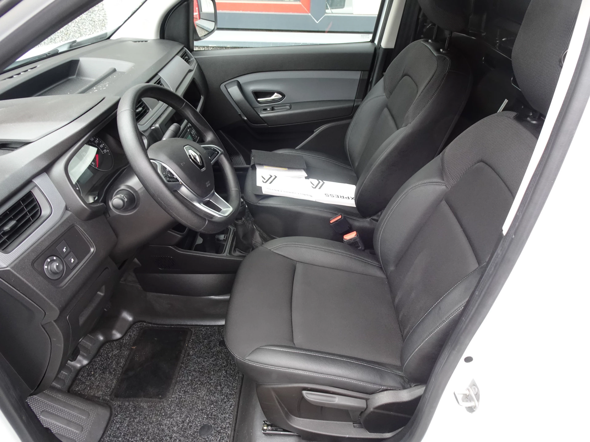 Hoofdafbeelding Renault Express