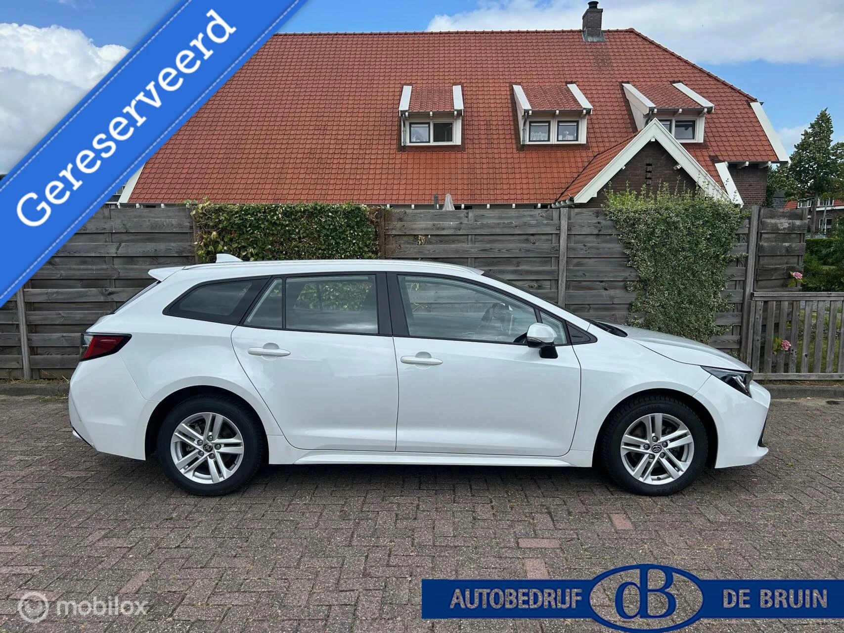 Hoofdafbeelding Toyota Corolla Touring Sports