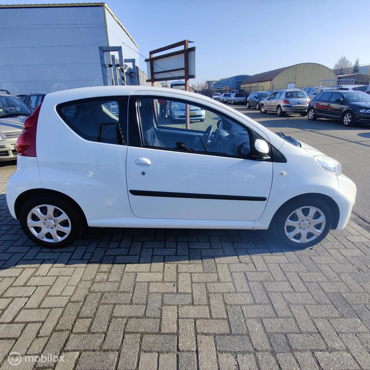 Hoofdafbeelding Peugeot 107