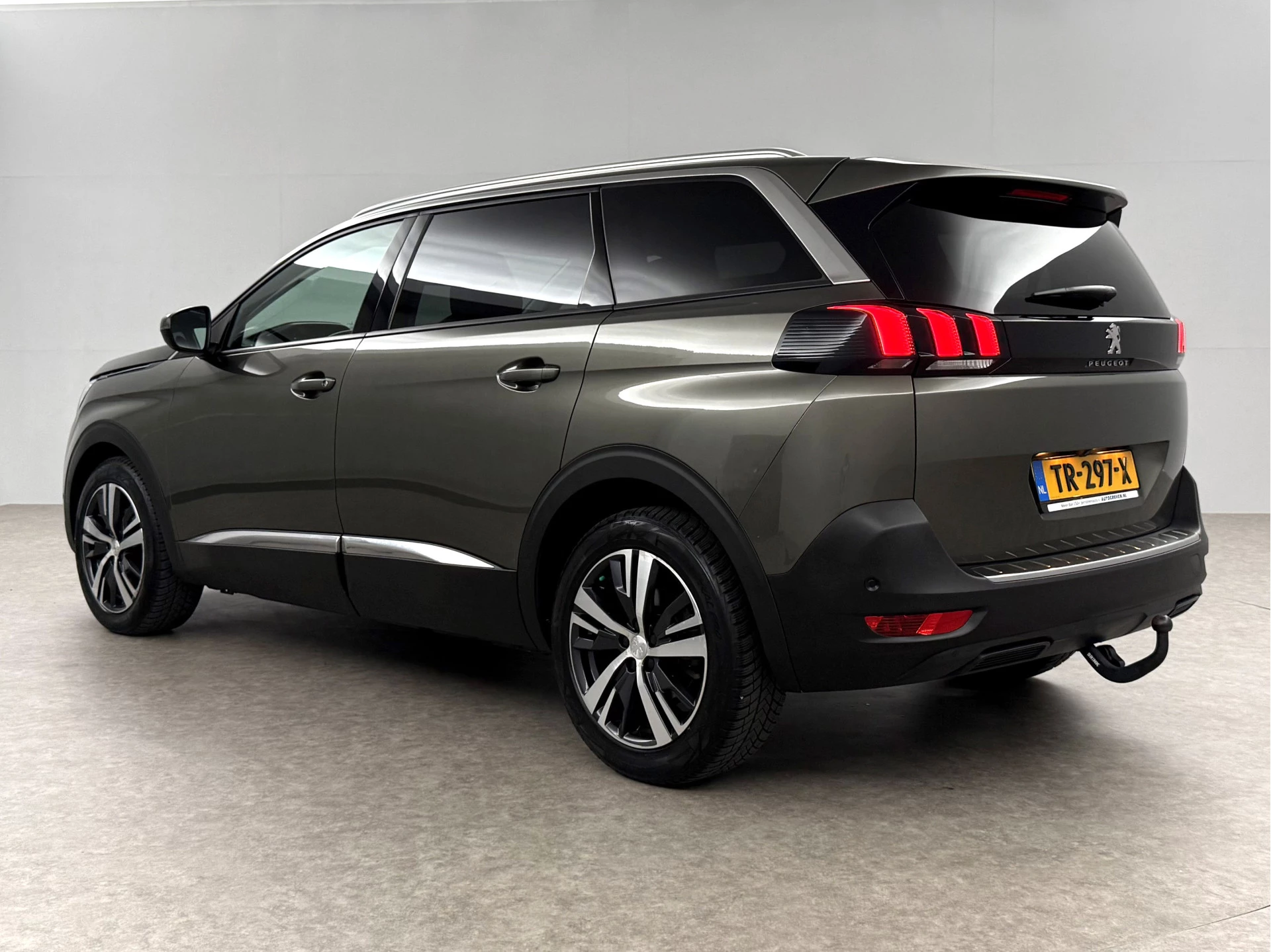 Hoofdafbeelding Peugeot 5008