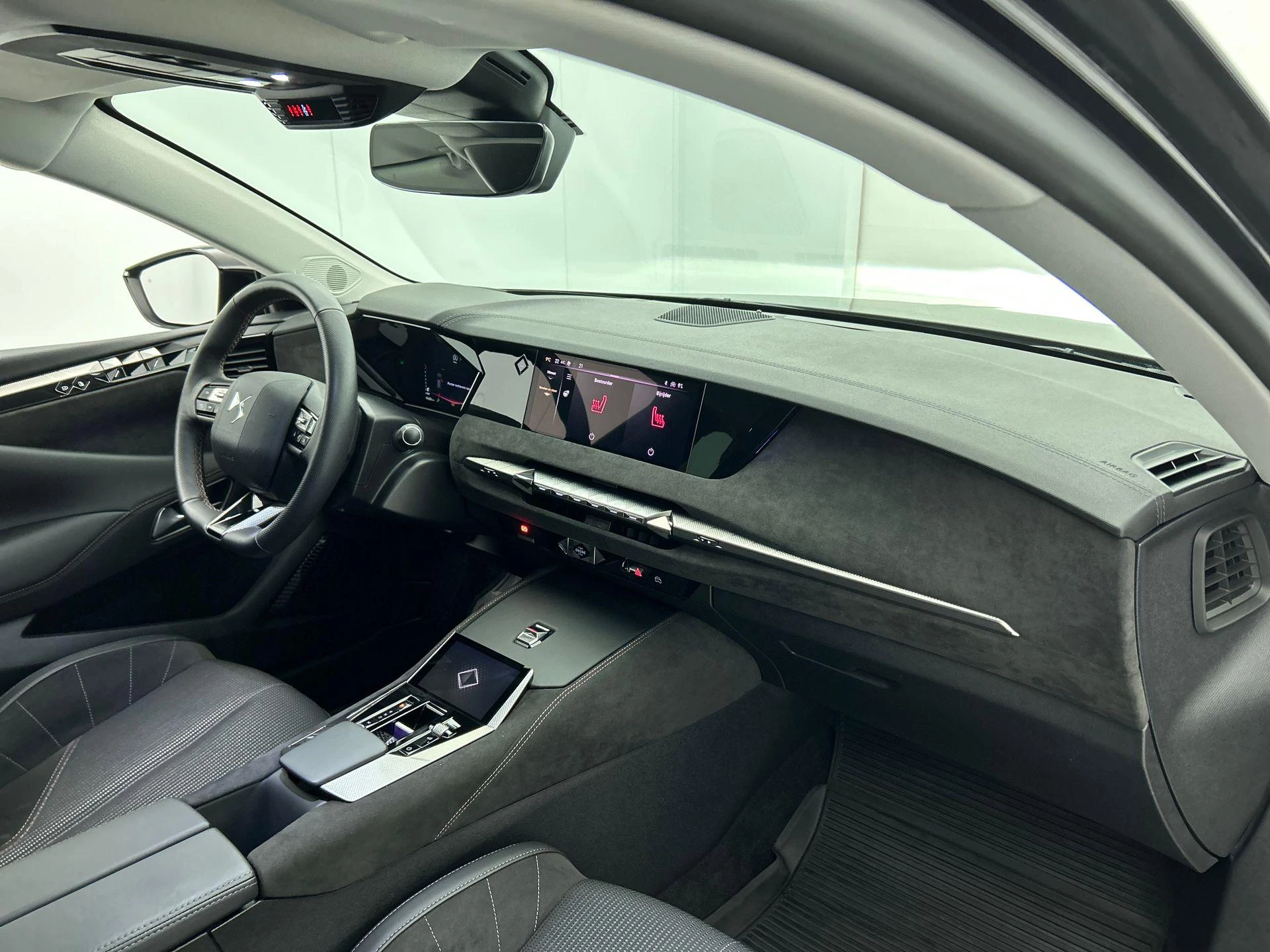 Hoofdafbeelding DS DS 4