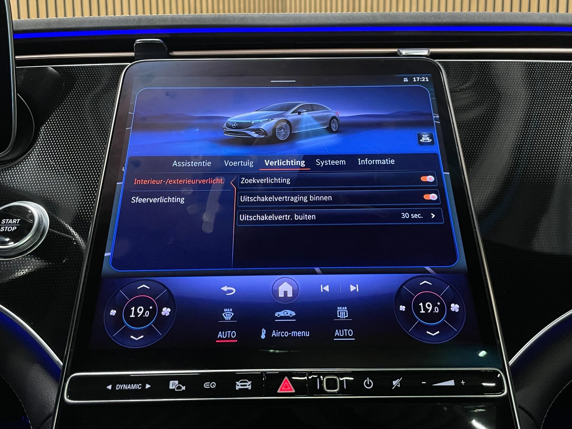 Hoofdafbeelding Mercedes-Benz EQS