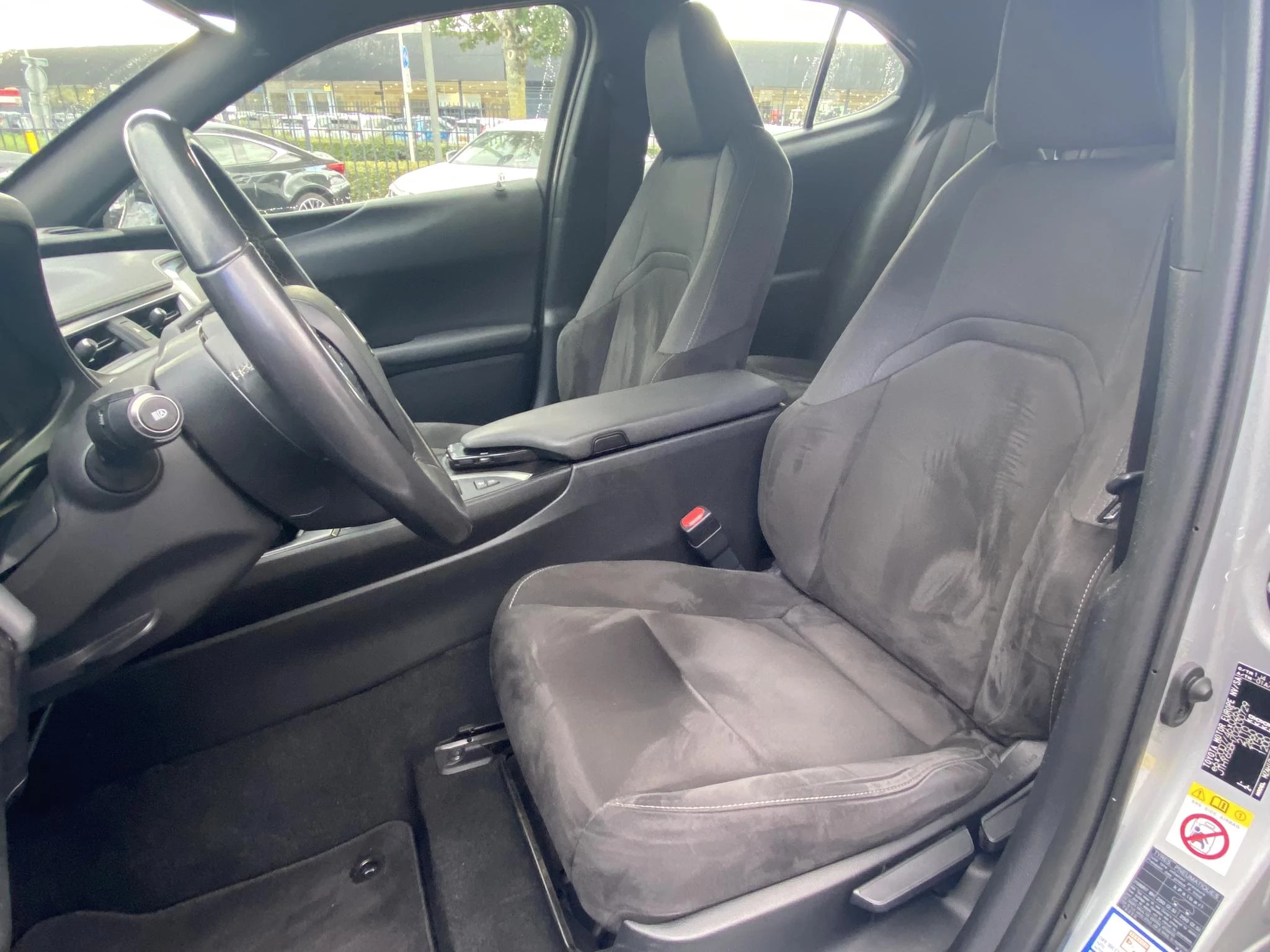 Hoofdafbeelding Lexus UX