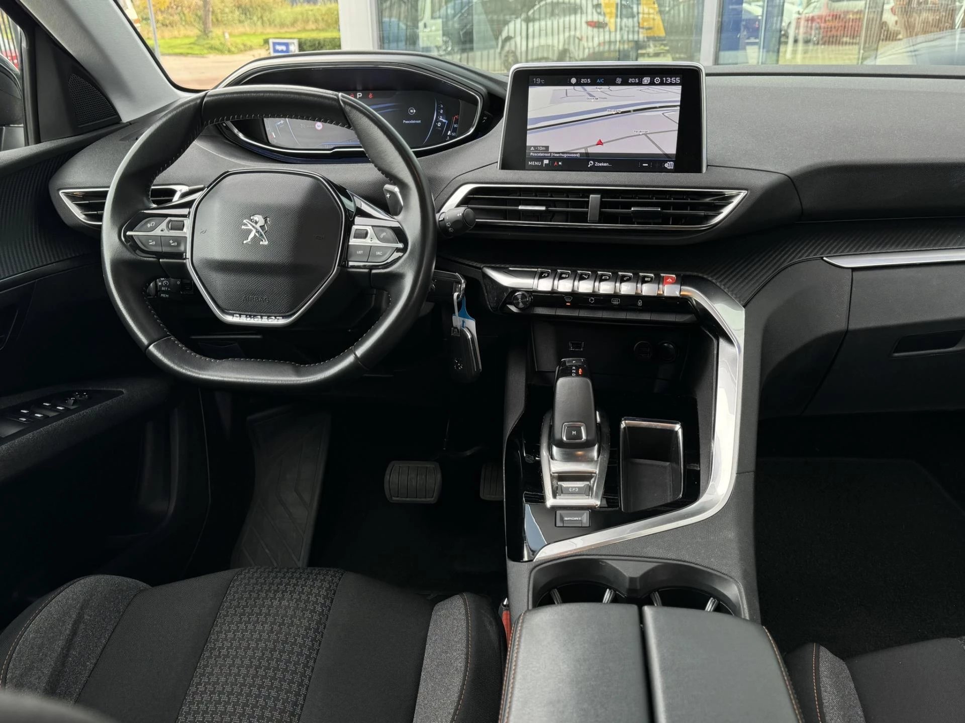 Hoofdafbeelding Peugeot 5008