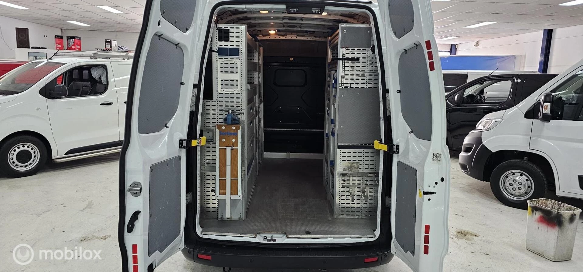 Hoofdafbeelding Ford Transit Custom