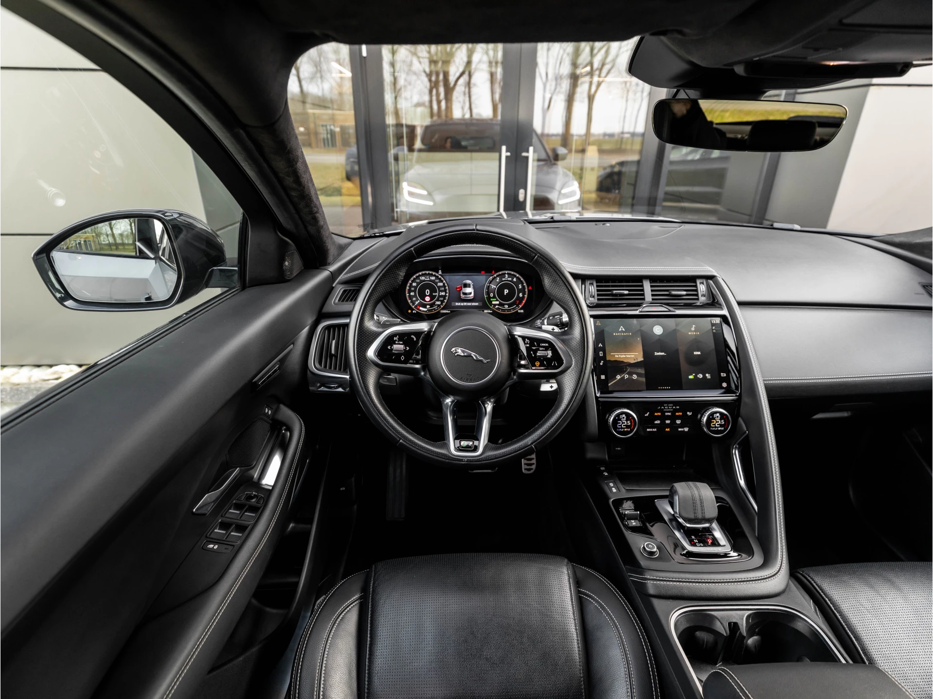 Hoofdafbeelding Jaguar E-PACE