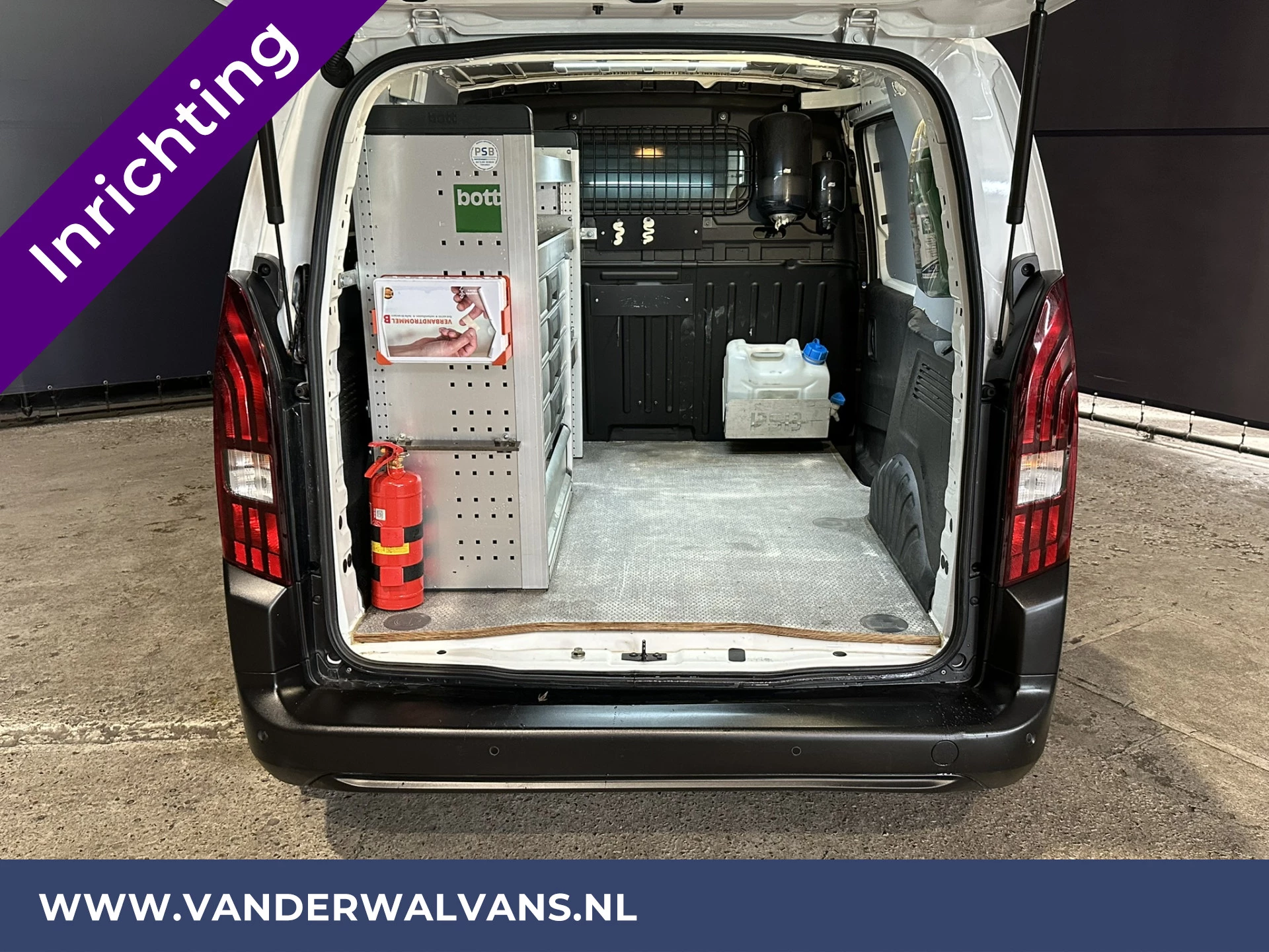Hoofdafbeelding Peugeot Partner
