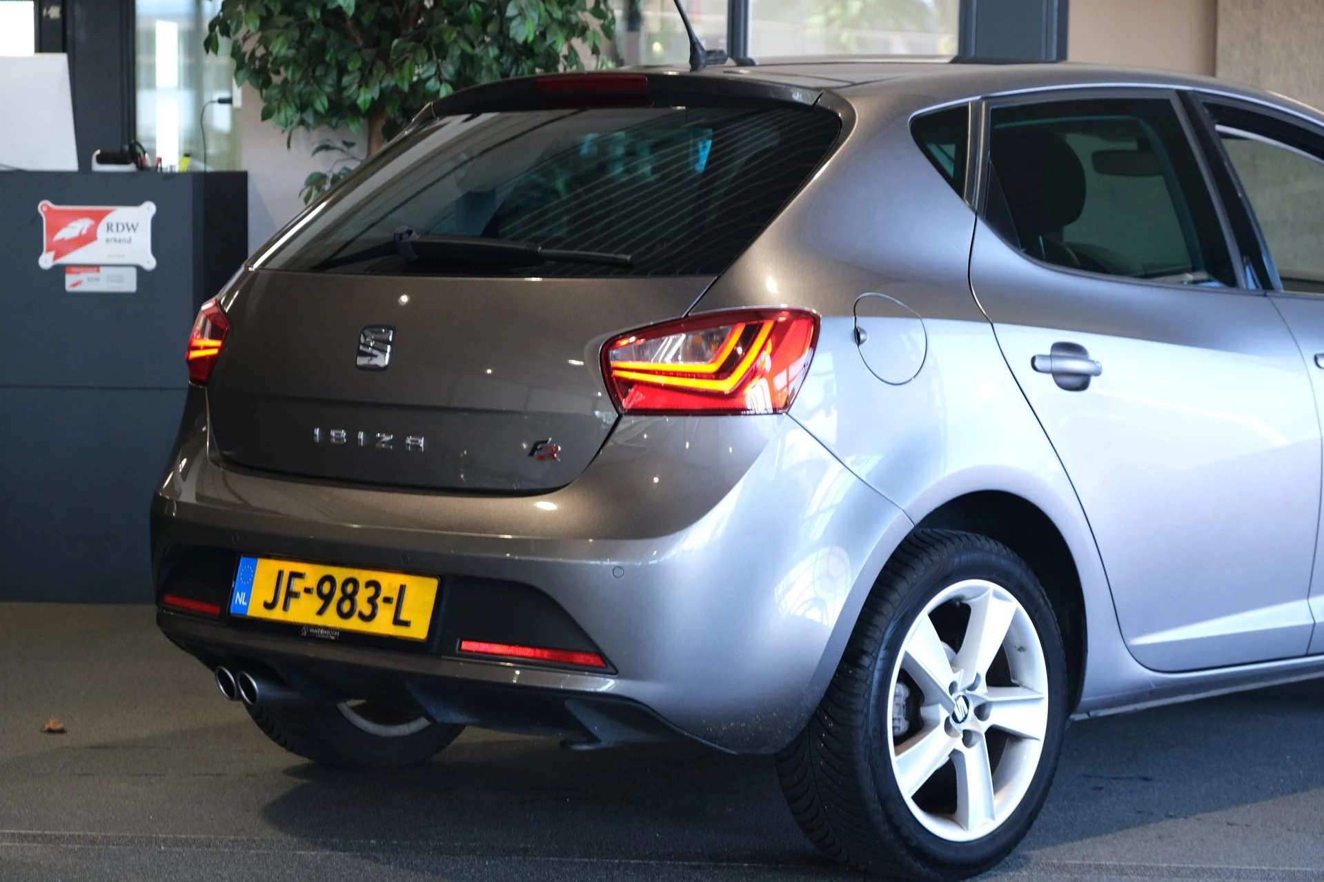 Hoofdafbeelding SEAT Ibiza
