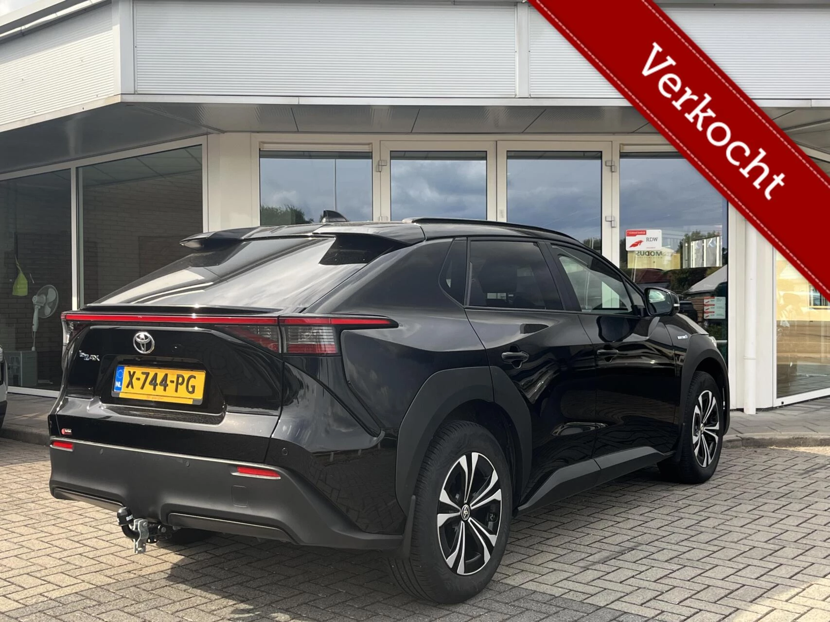 Hoofdafbeelding Toyota bZ4X