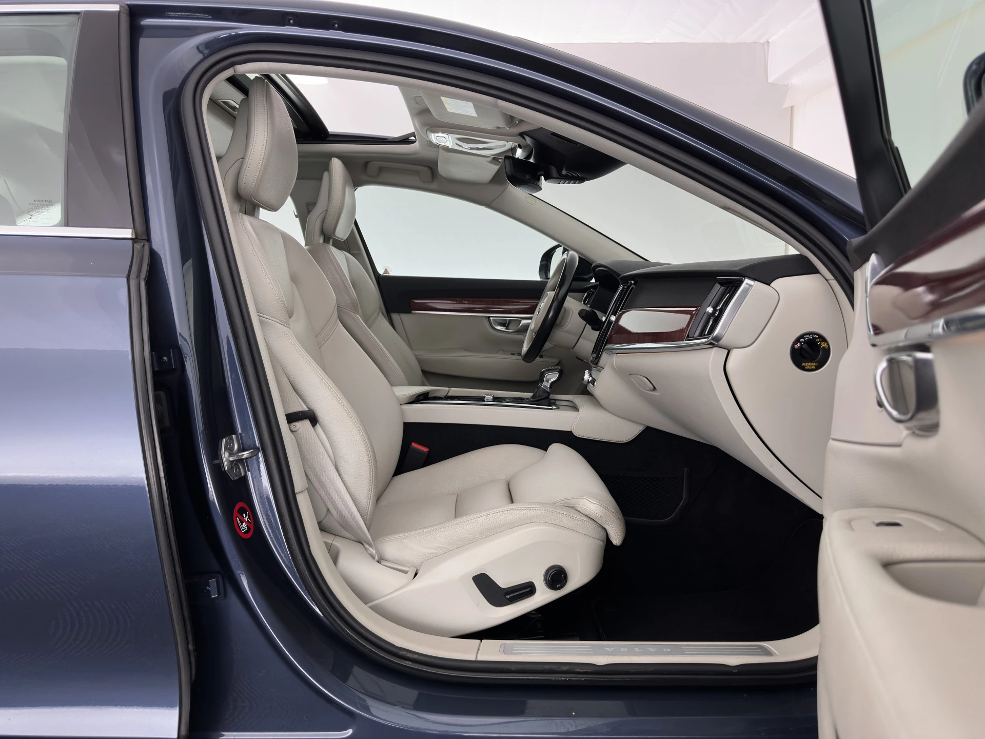 Hoofdafbeelding Volvo S90