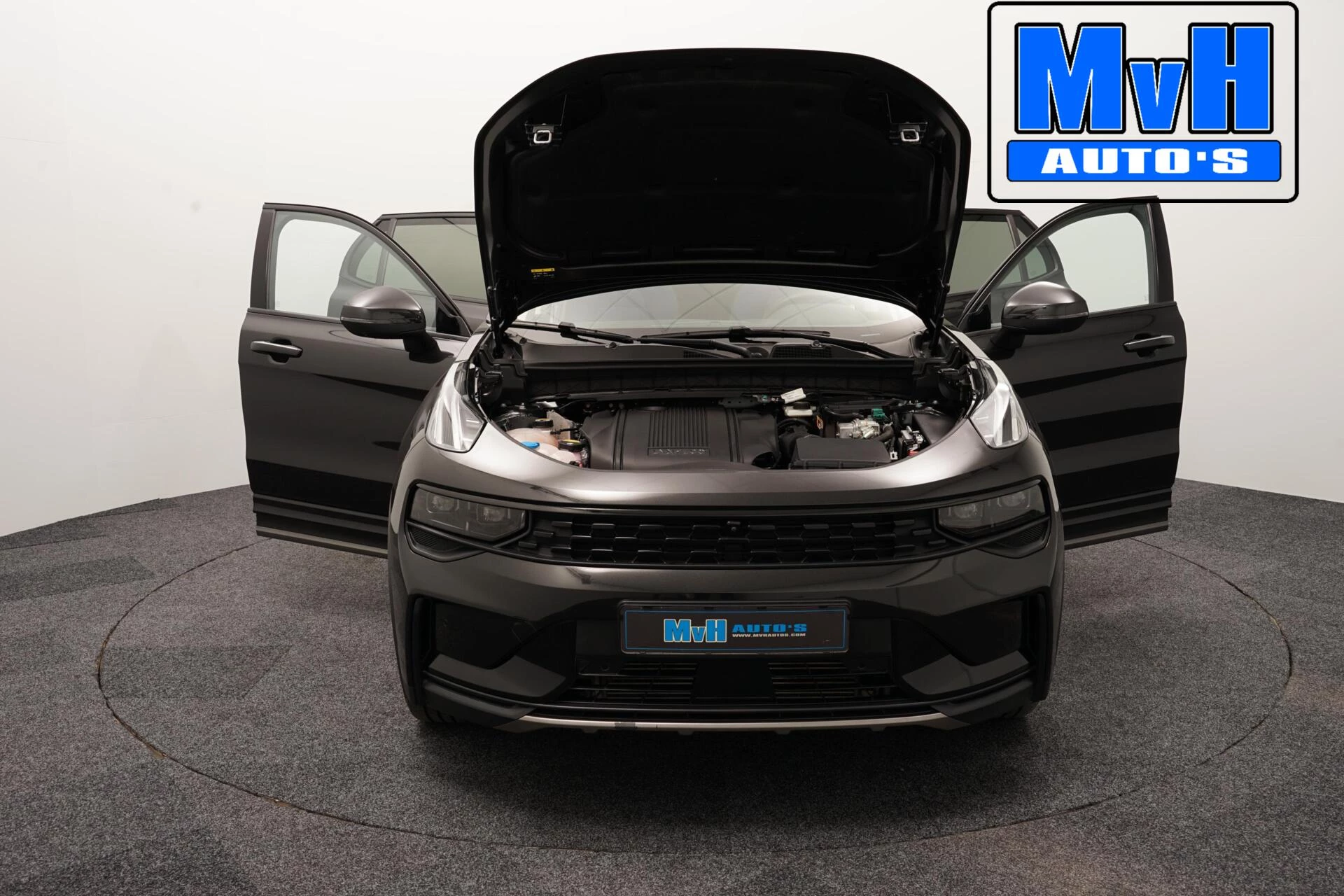 Hoofdafbeelding Lynk & Co 01