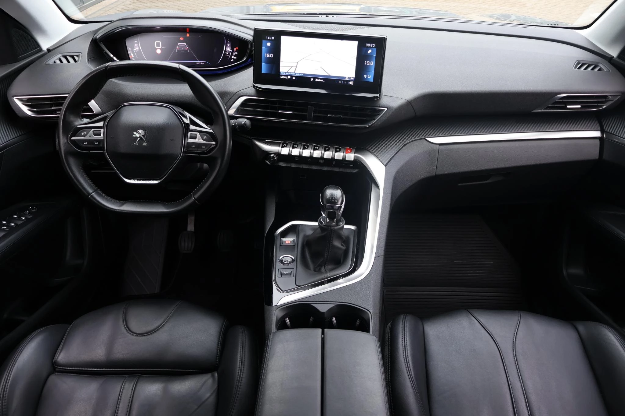 Hoofdafbeelding Peugeot 5008