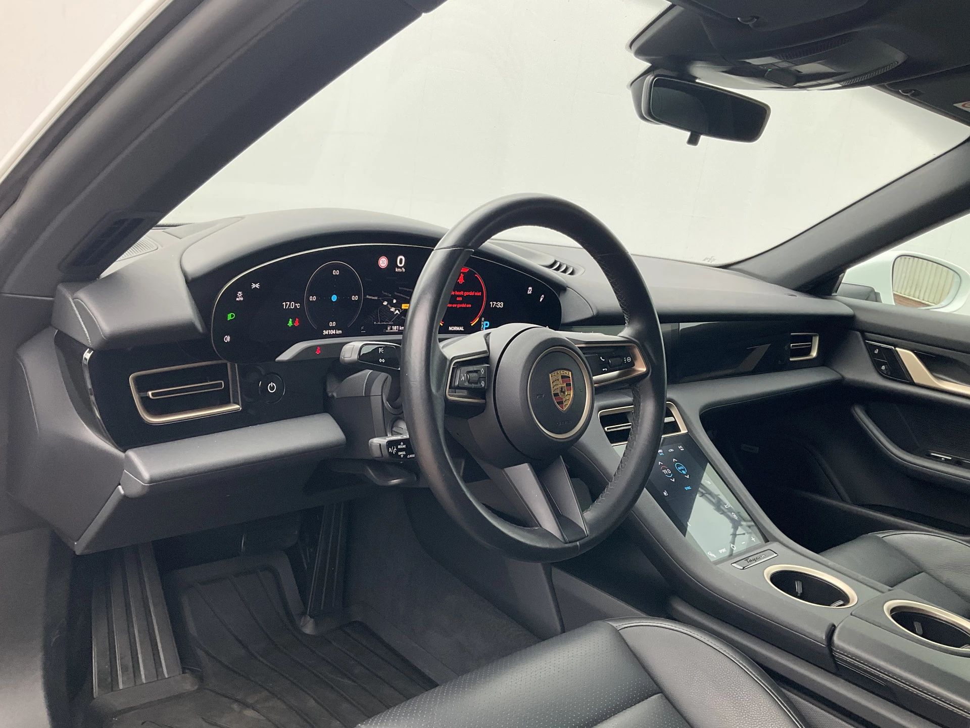Hoofdafbeelding Porsche Taycan