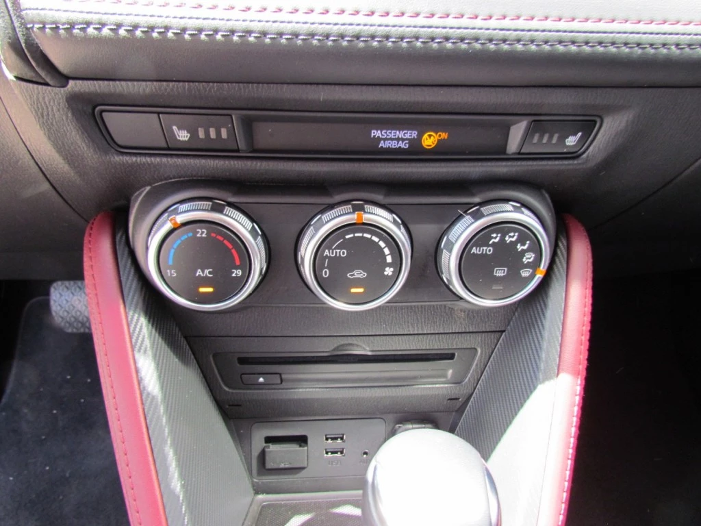 Hoofdafbeelding Mazda CX-3