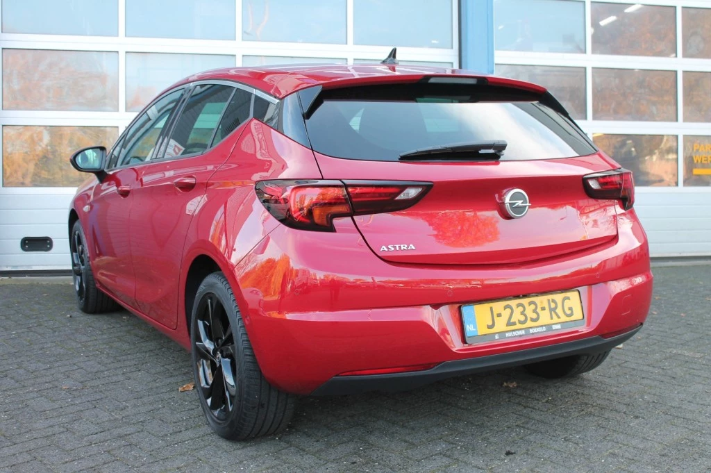 Hoofdafbeelding Opel Astra