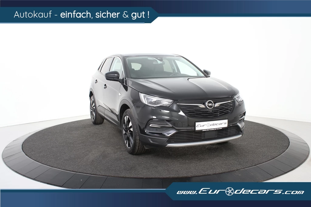 Hoofdafbeelding Opel Grandland X