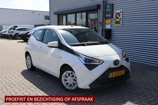 Toyota Aygo 1.0 VVT-i x-play 1e Eigenaar | Dealer Onderh | BTW | NAP | Camera | Navi | Carplay | Full Led | Start/Stop | Hill-Hold