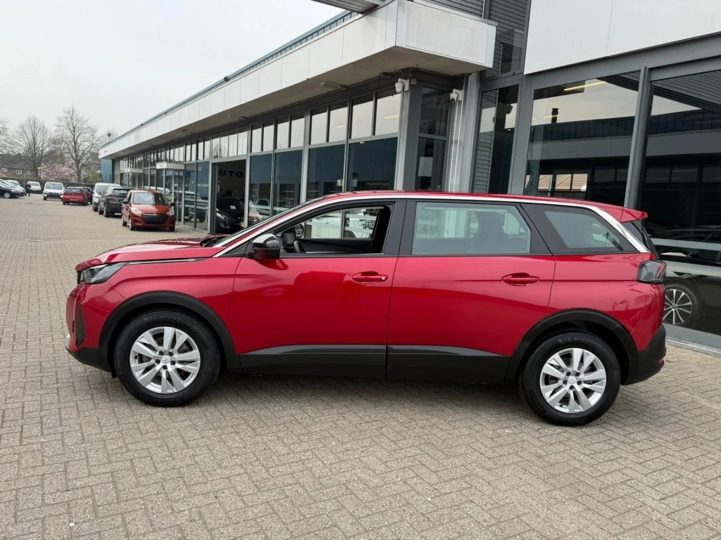 Hoofdafbeelding Peugeot 5008