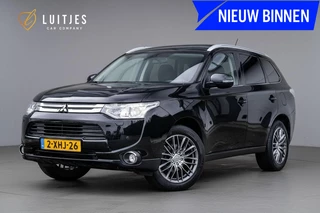 Mitsubishi Outlander 2.0 Instyle 7-pers|Schuifdak|Leder|Trekhaak|Elek.a-klep|Camera|Rockford-Fosgate|2e-eig.
