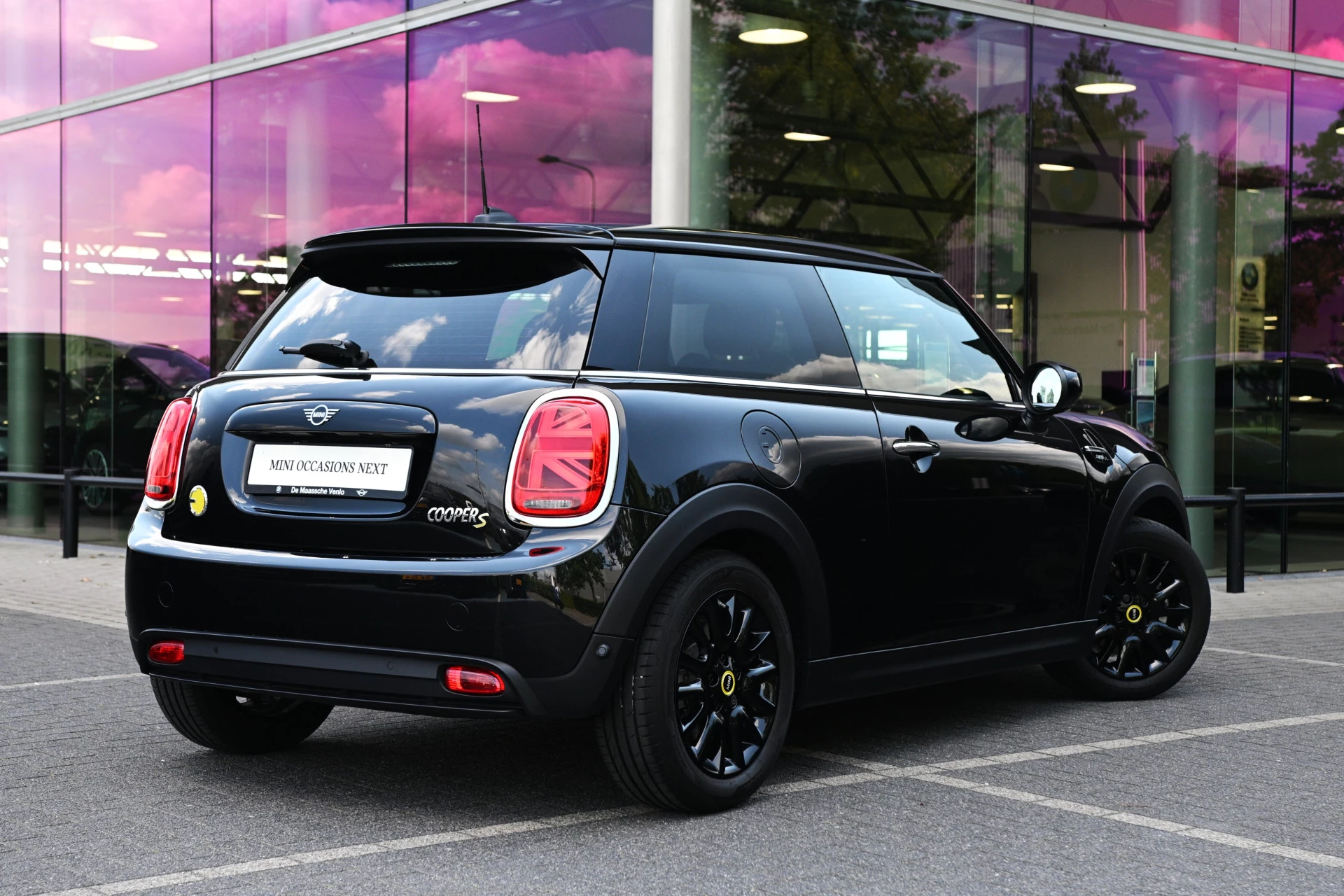 Hoofdafbeelding MINI Electric