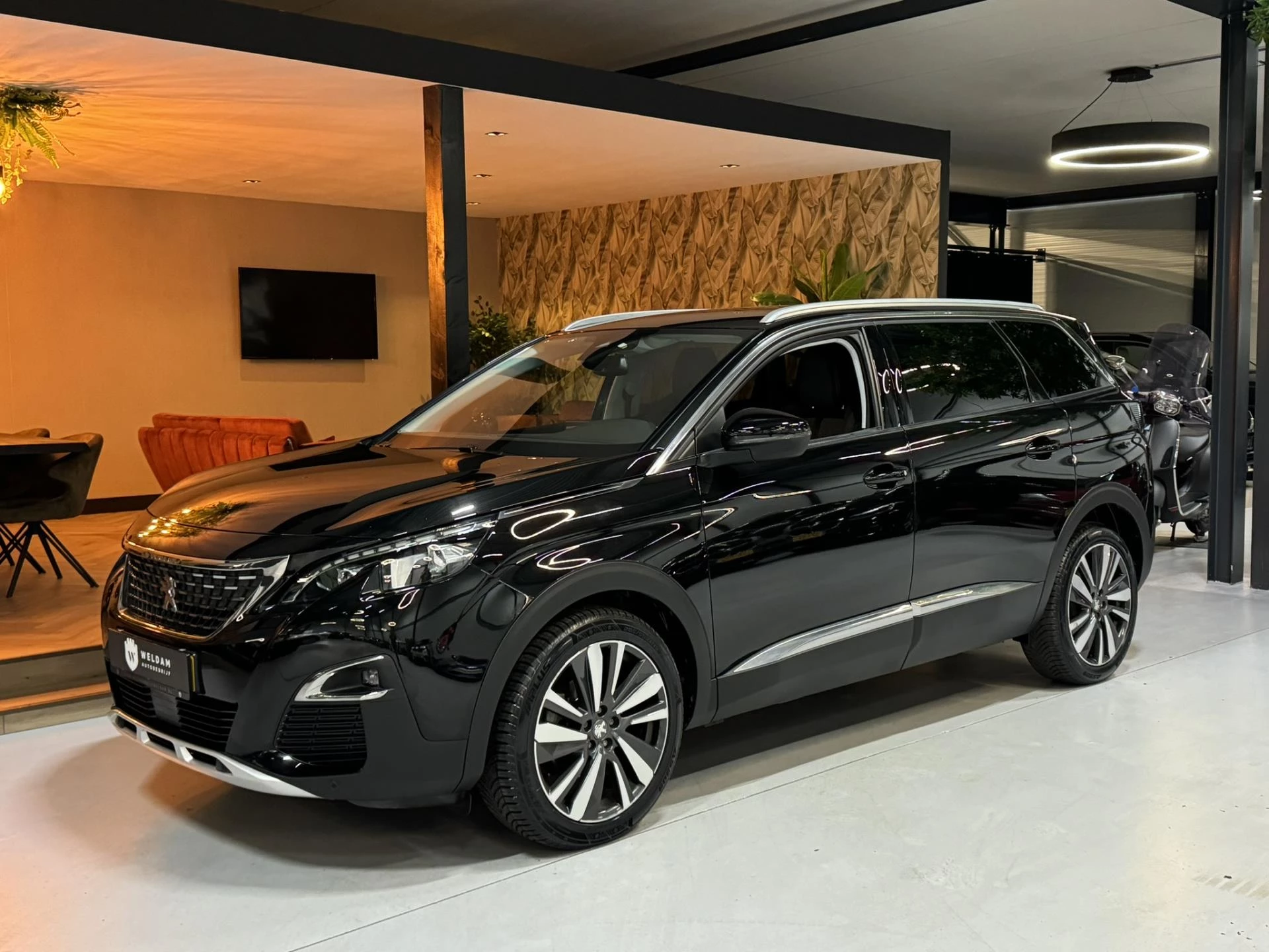 Hoofdafbeelding Peugeot 5008