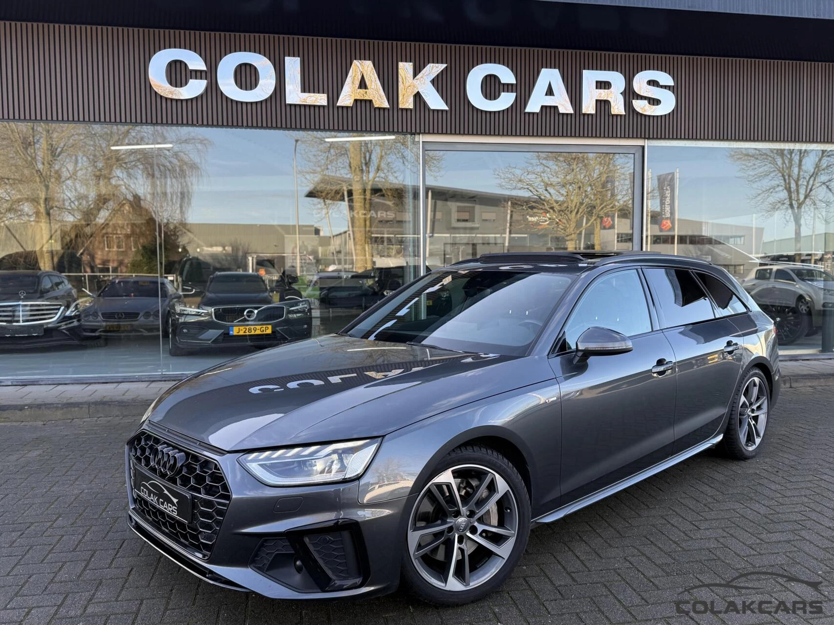 Hoofdafbeelding Audi A4