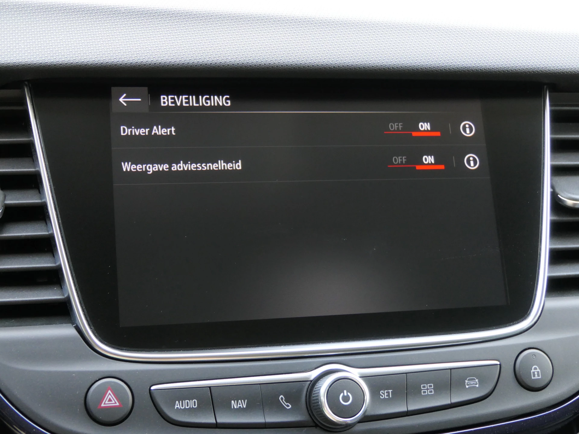 Hoofdafbeelding Opel Crossland X