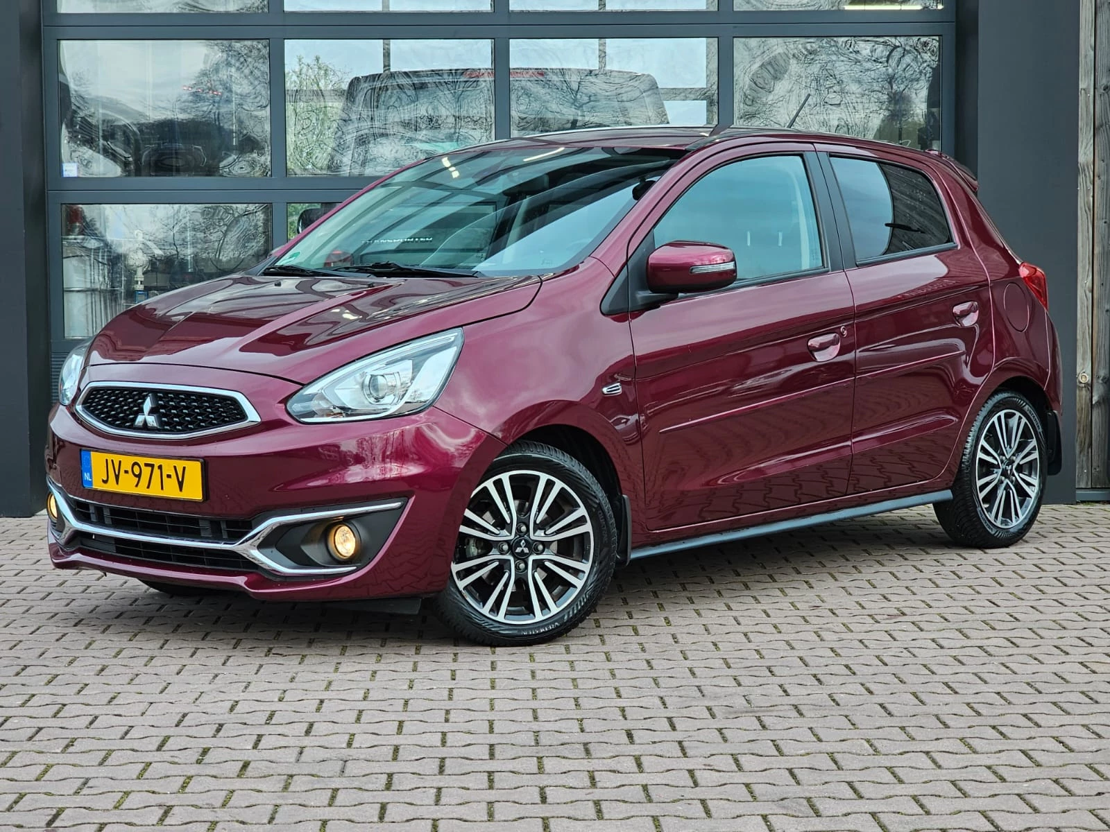 Hoofdafbeelding Mitsubishi Space Star