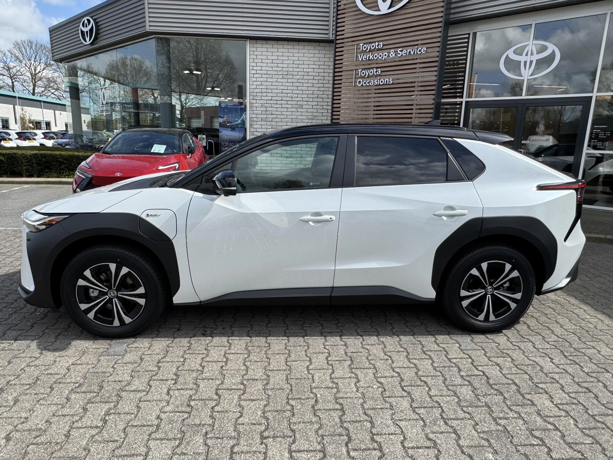 Hoofdafbeelding Toyota bZ4X